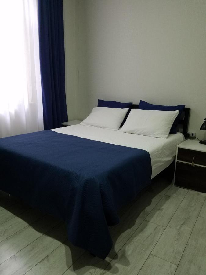 Nino'S Apartment In The Center Of Tbilisi Exterior photo