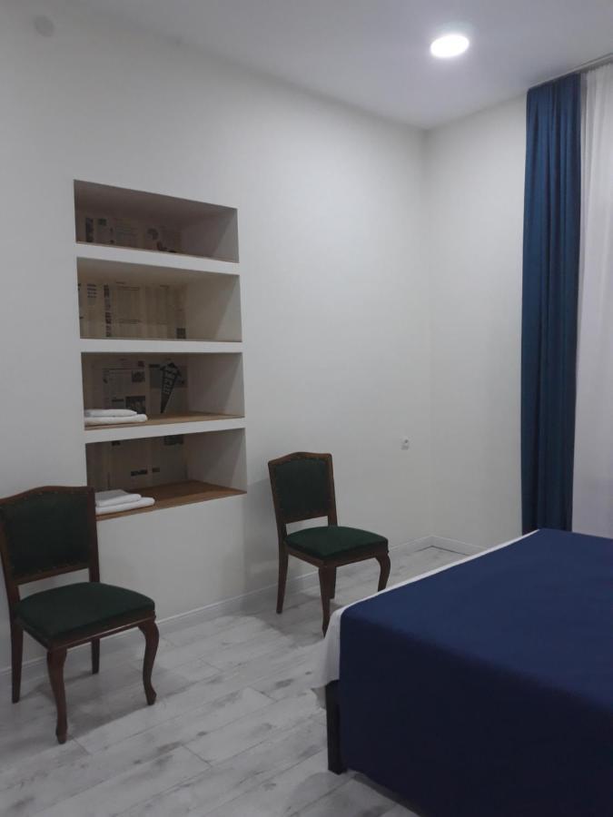 Nino'S Apartment In The Center Of Tbilisi Exterior photo